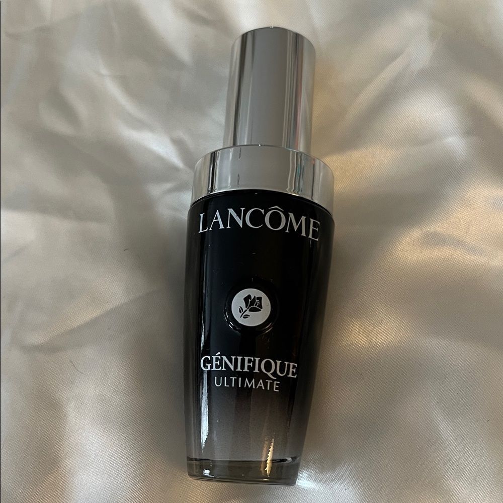 Lancome Genifique Ultimate Serum - 1 oz - NEW